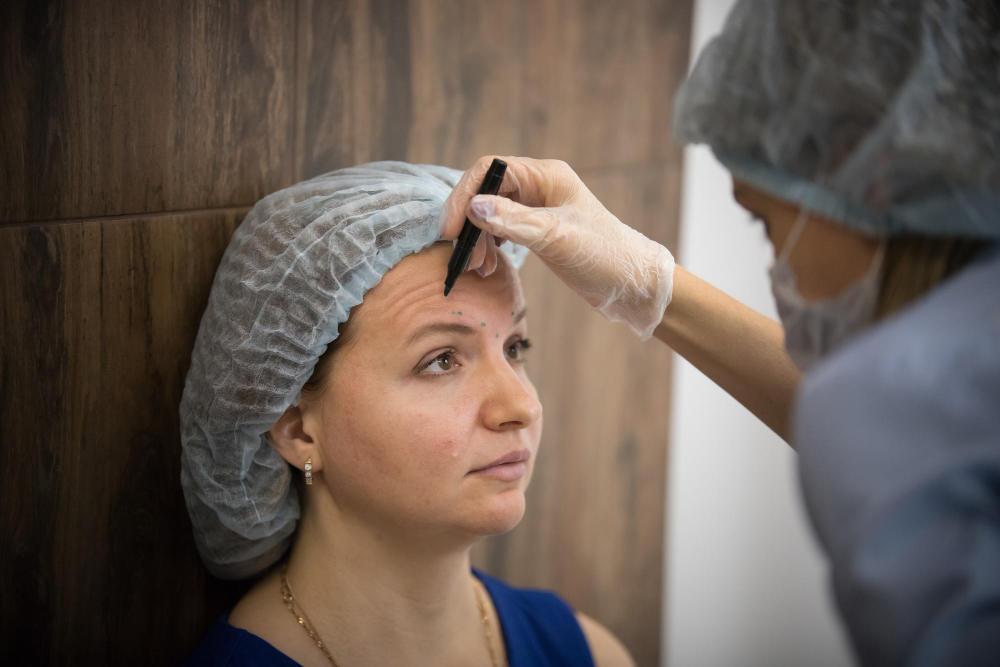 Levantamiento de Cejas (Brow Lift)